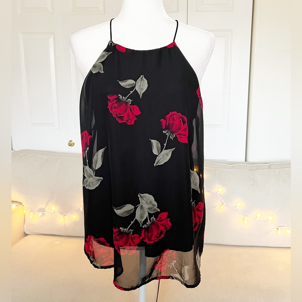 Miley and Molly Top black with Red roses L grande